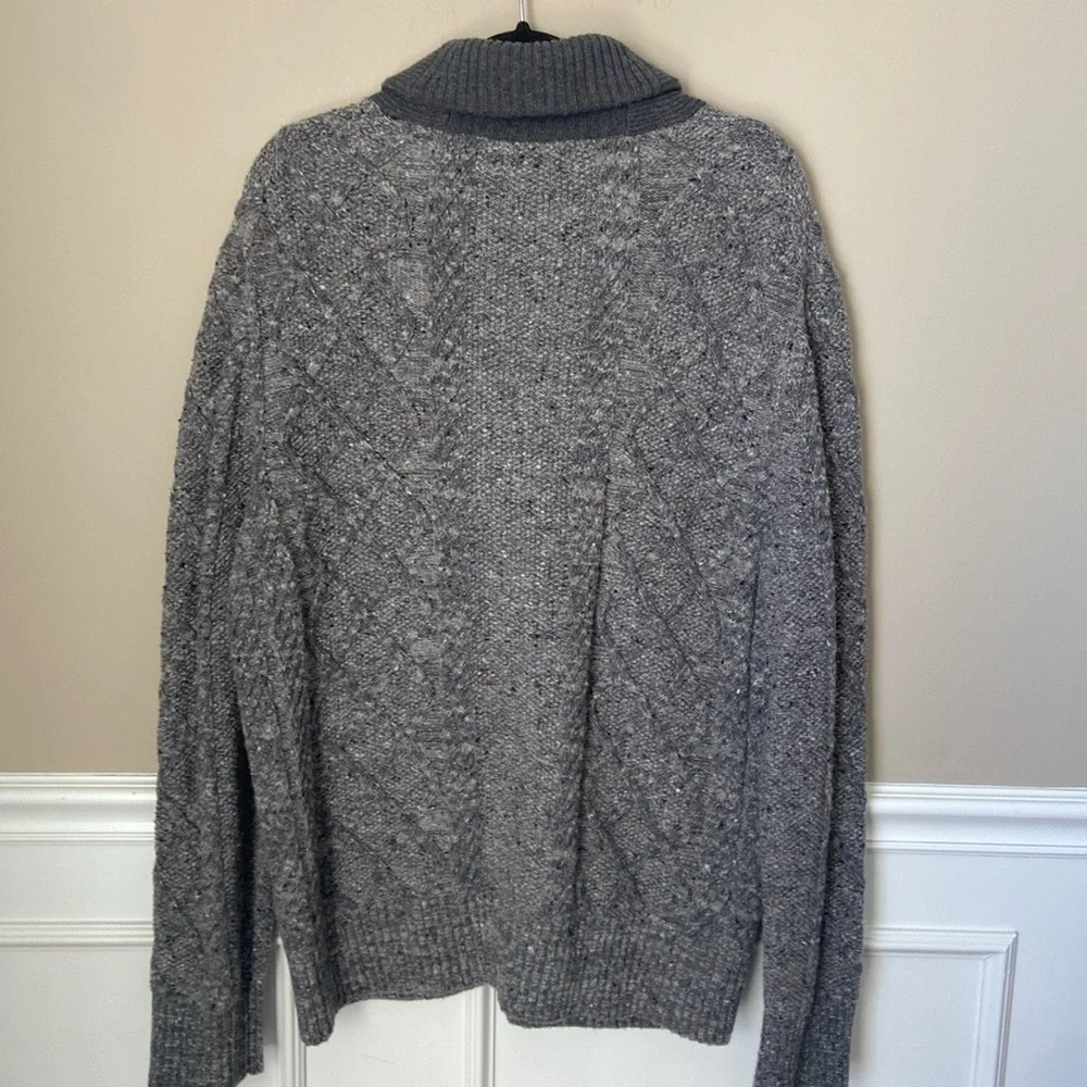 NWT Men’s Banana Republic Grey Button Front Cardigan-‎ XL